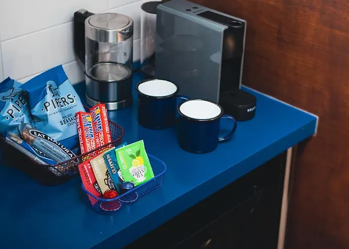 Cafe Koophandel Hotel *