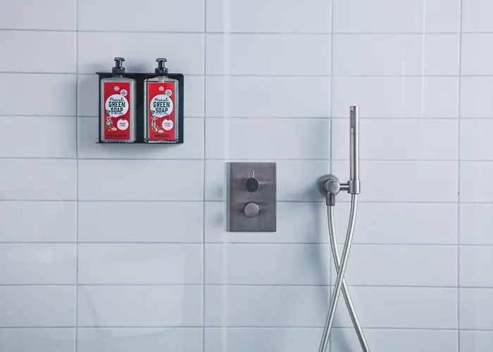 מלון Cafe Koophandel