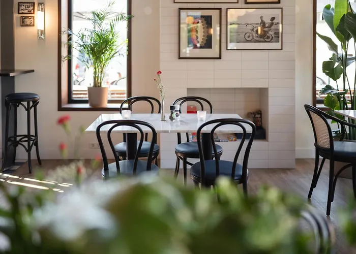 Cafe Koophandel * אאודורפ